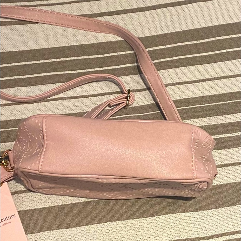Juicy Couture Camera Crossbody Bag Dusty Blush - Picture 4 of 9